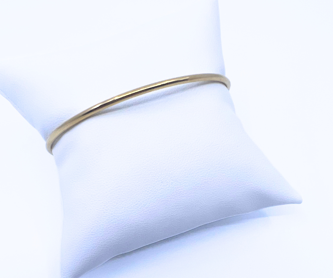 Ball Gold Bangle