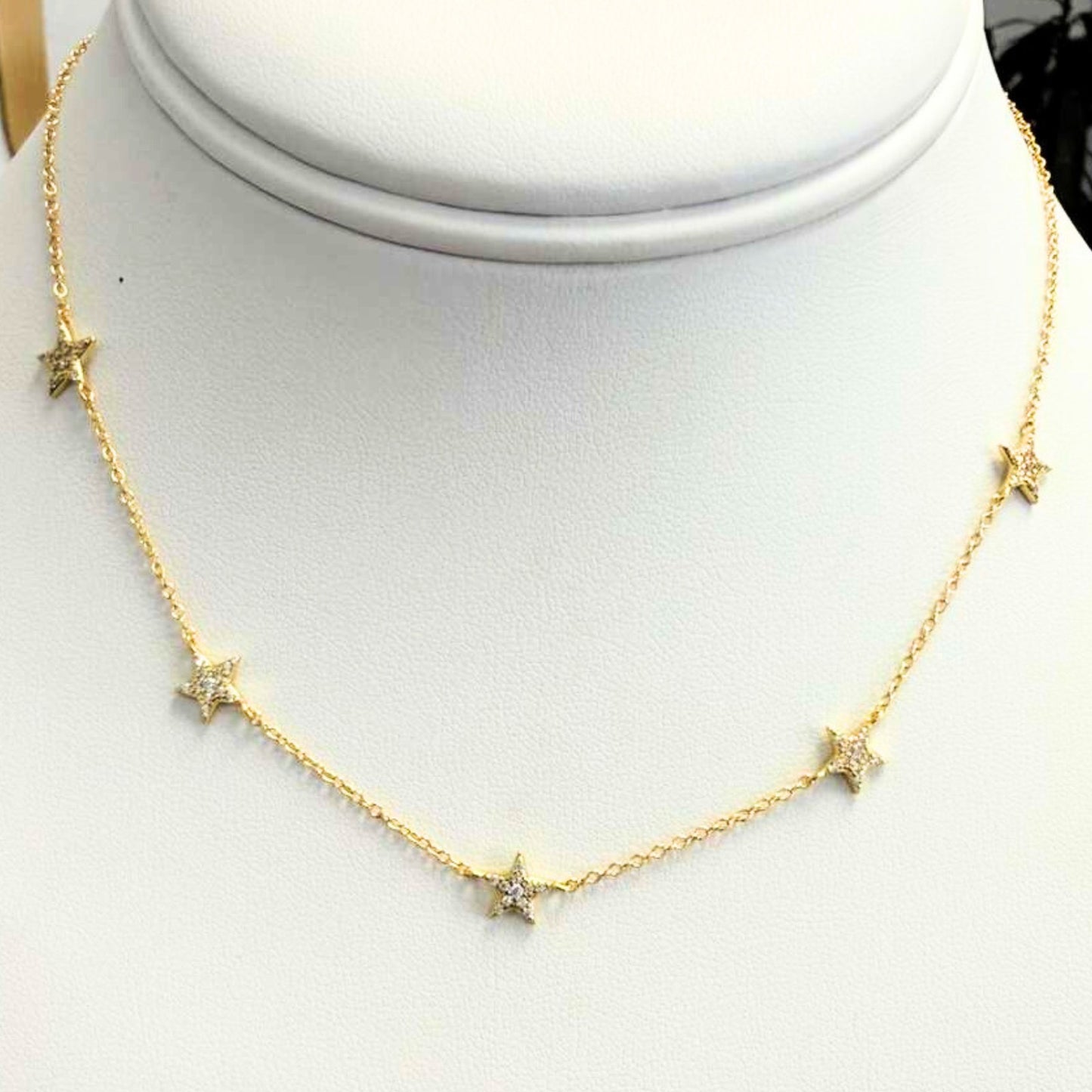 The Sparkling Stars Necklace