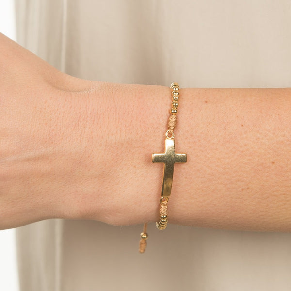 Faith Bracelet in Gold