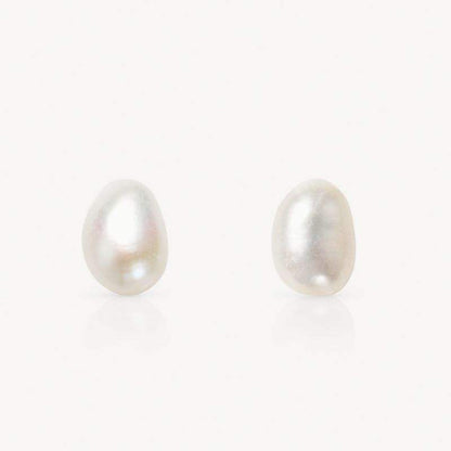 The Single Pearl Studs