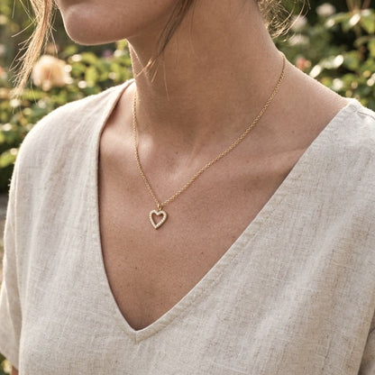 Dainty Silhouette Heart Necklace