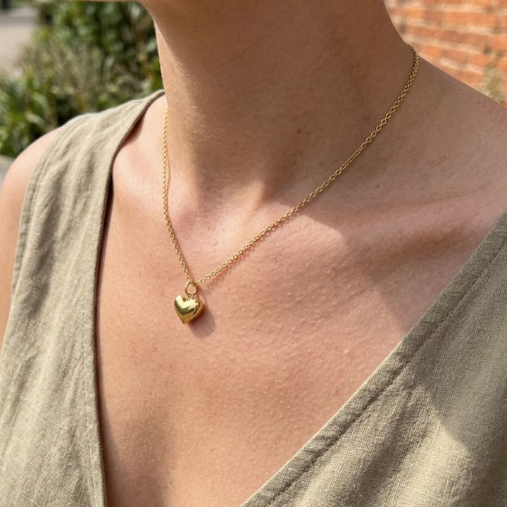 The Heart of Gold Puff Necklace