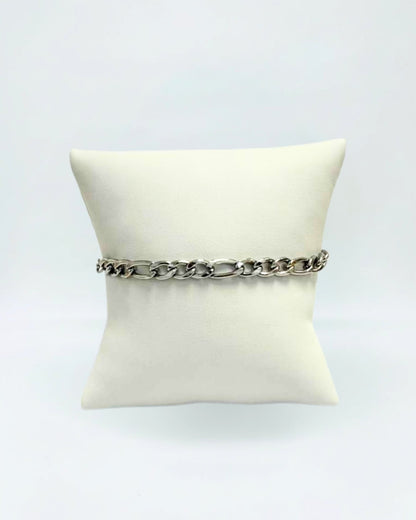 The Cuban Link Bracelet