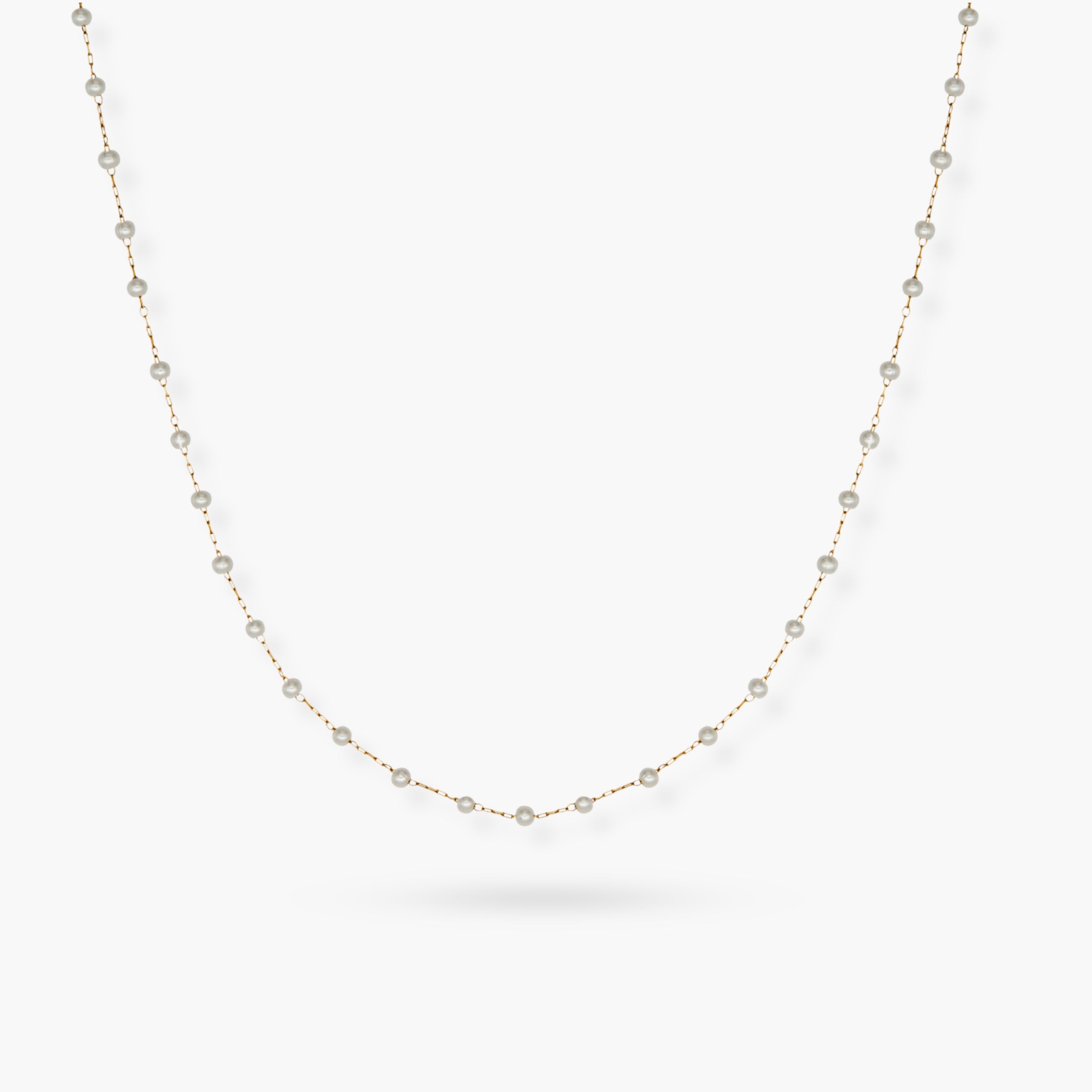 Dainty Pearl Short GG Necklace