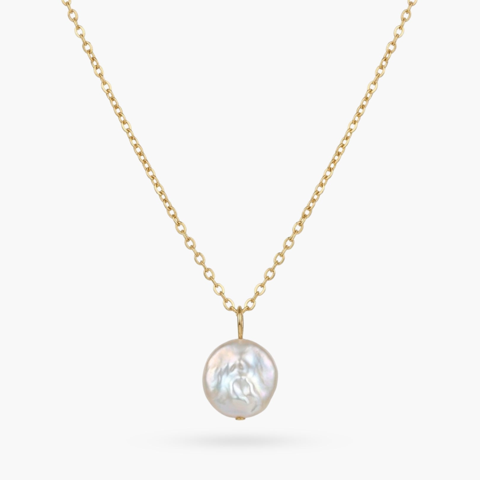 Getting Fresh Disc Pearl Gold Necklace