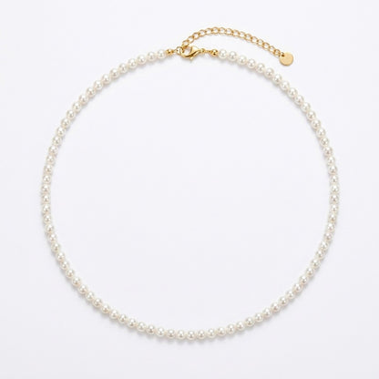 Small Pearly Necklace