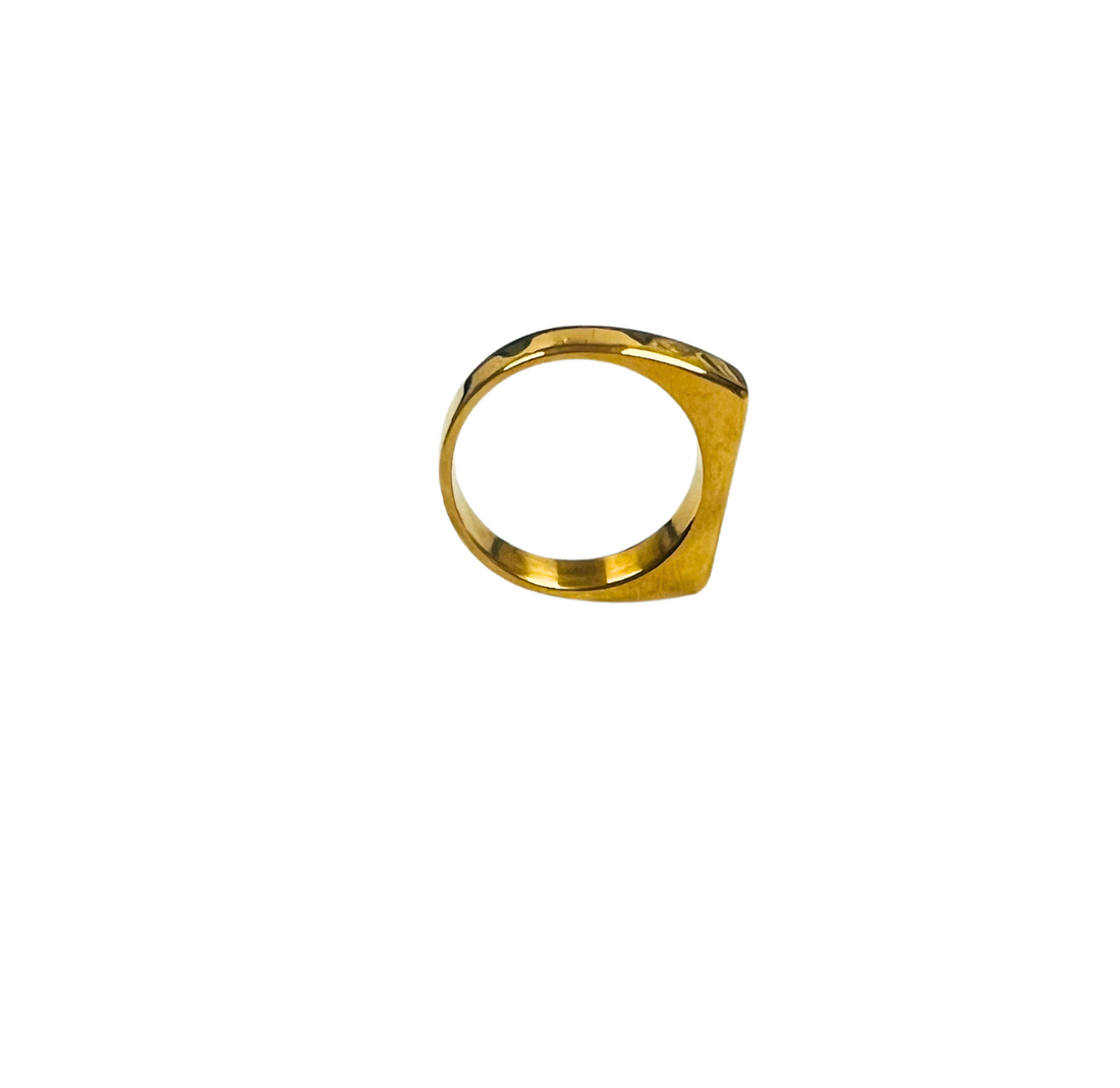 The Square Shape Gold Ring