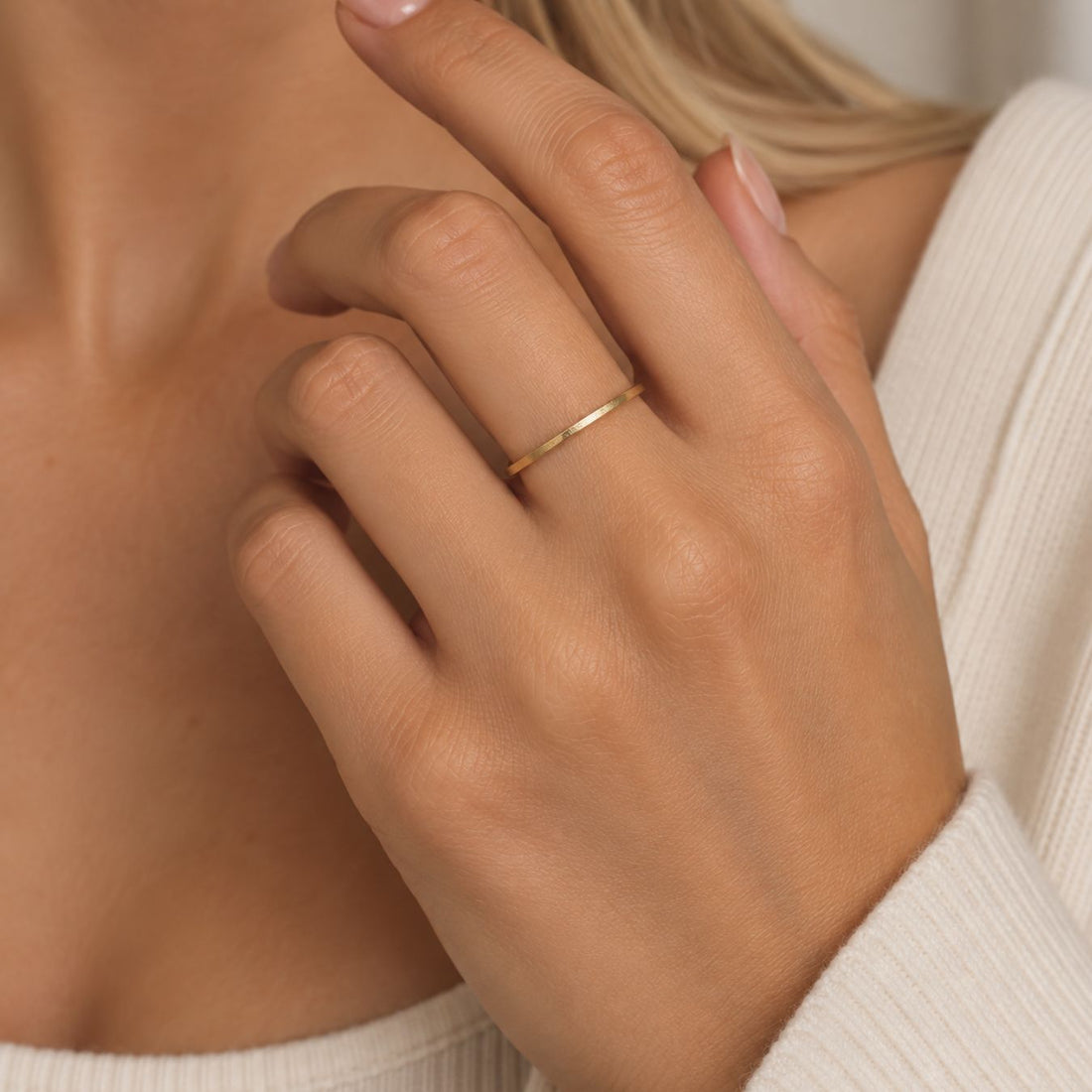 The Knuckle Ring