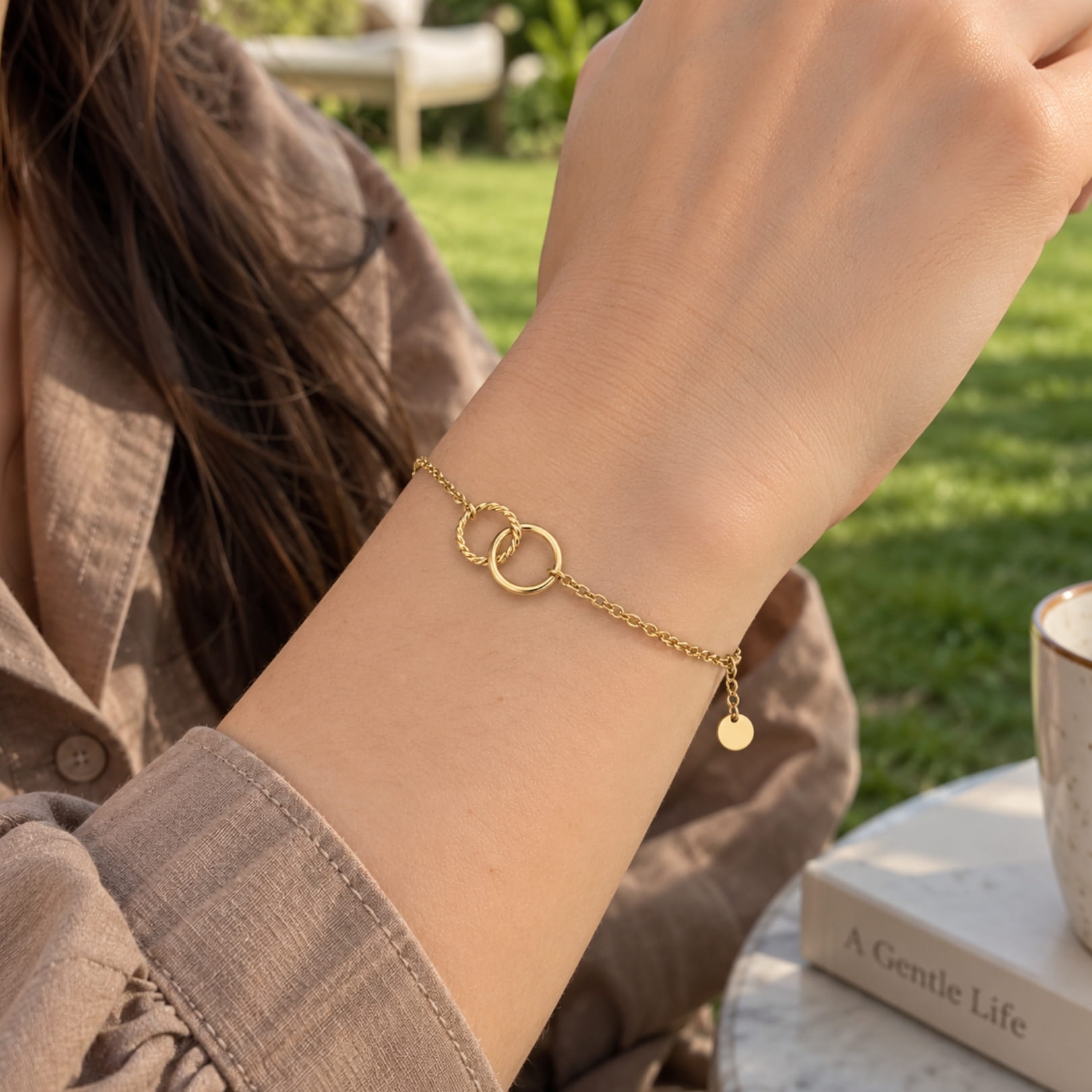 The Linked Circle Gold Bracelet