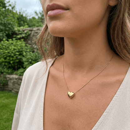 The Stole Your Heart Puff Gold Necklace
