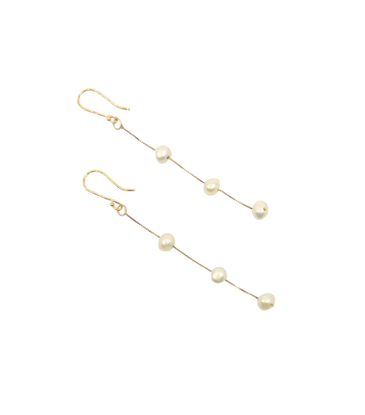 Whitney Pearl Earrings
